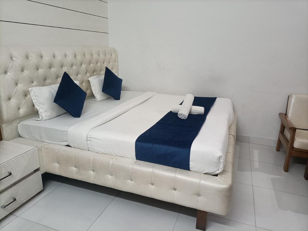 Hotel Midtown Haridwar Bagian luar foto