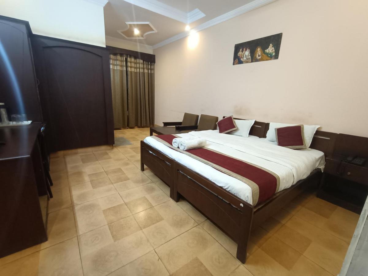 Hotel Midtown Haridwar Bagian luar foto