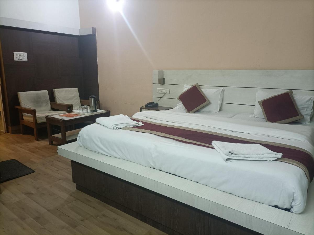 Hotel Midtown Haridwar Bagian luar foto