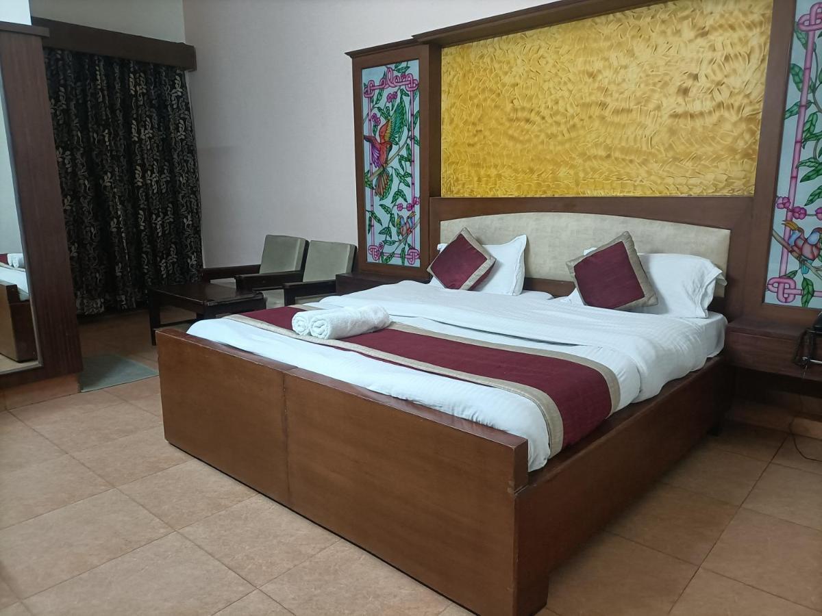 Hotel Midtown Haridwar Bagian luar foto