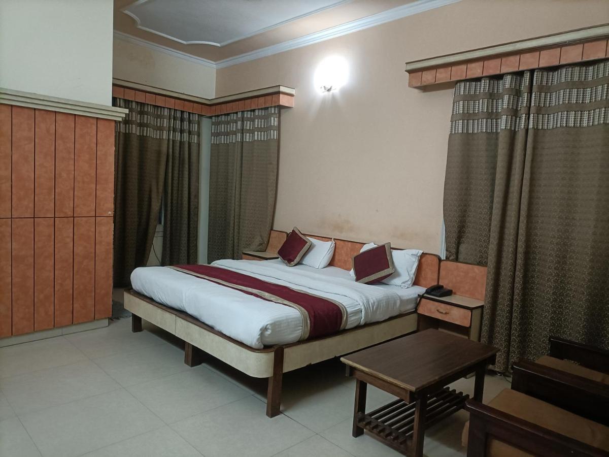 Hotel Midtown Haridwar Bagian luar foto