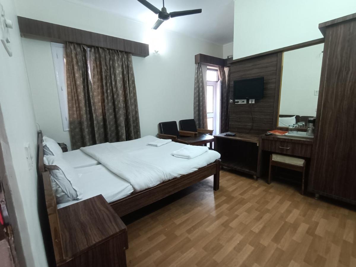 Hotel Midtown Haridwar Bagian luar foto