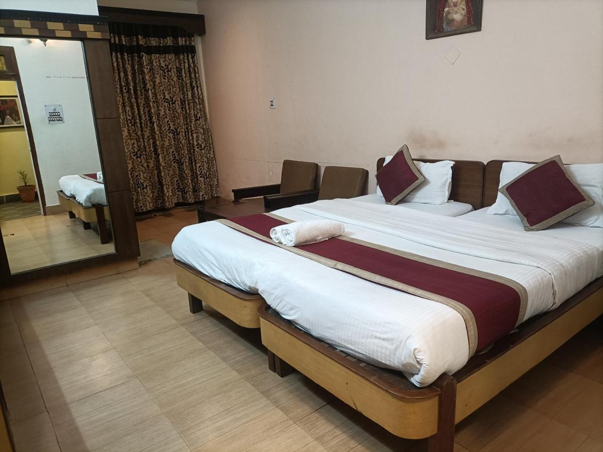 Hotel Midtown Haridwar Bagian luar foto