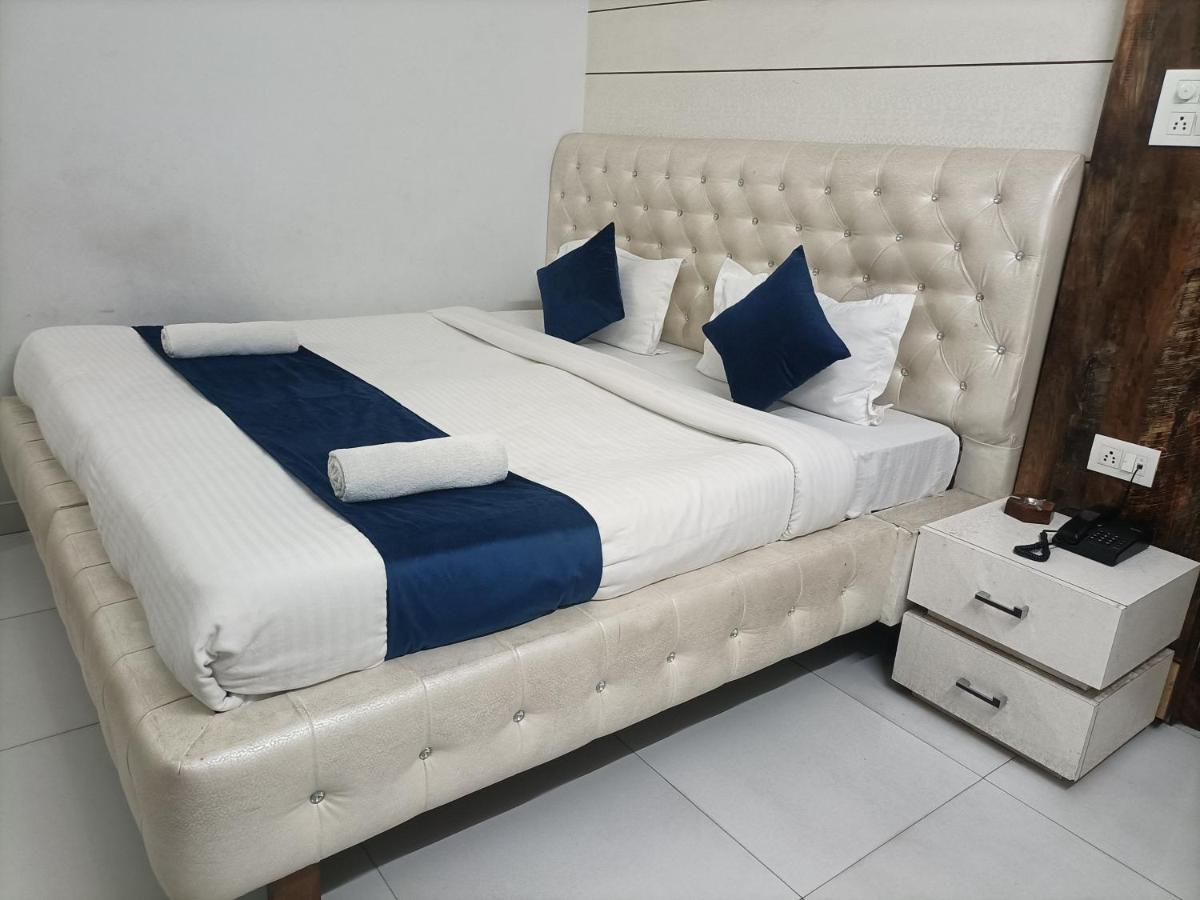 Hotel Midtown Haridwar Bagian luar foto